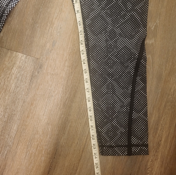 RARE Lululemon Pace Tight(Luxtreme)  Lights Out Black/Ravish Reptile Silver 12 - Picture 9 of 15